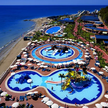 Semesteranläggning (resort) Eftalia Village 5*